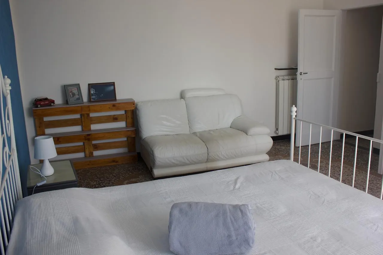 Couette-café B&B Al Fronte Del Porto Gênes Italie