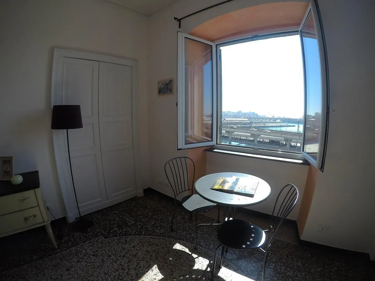 Bed & Breakfast B&B Al Fronte Del Porto Genoa